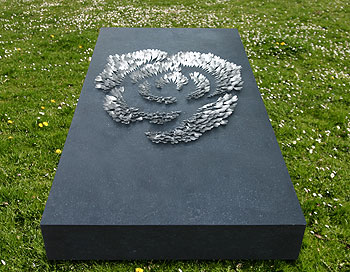 Grafsteen Bewogen